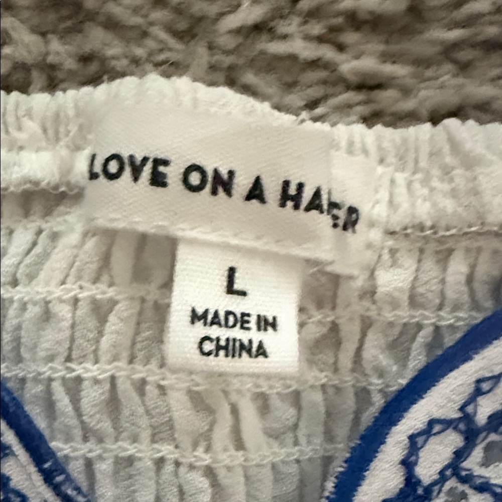 NWOT Love on a Hanger White Camisole with Blue Embroidery - Picture 4 of 4
